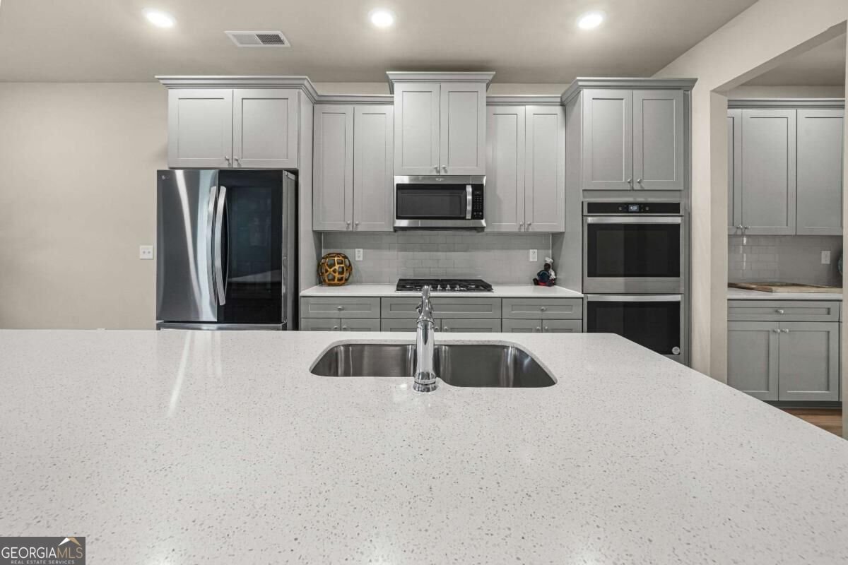 842 Orwell Drive Stockbridge - Photo 18