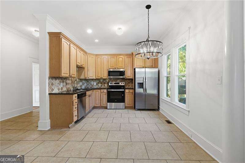 1672 Carroll Drive Atlanta - Photo 9