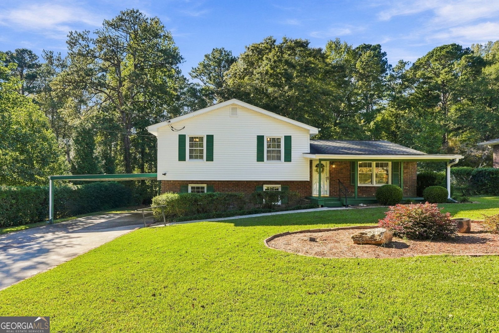 3142 Brooks Lane Powder Springs - main photo
