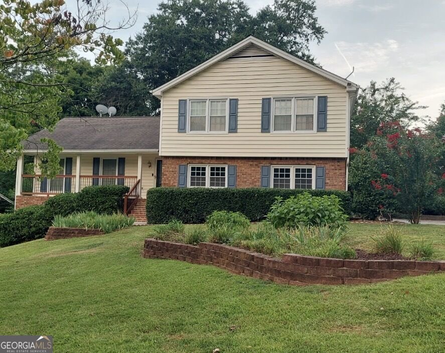 721 Dorsey Circle Lilburn - main photo