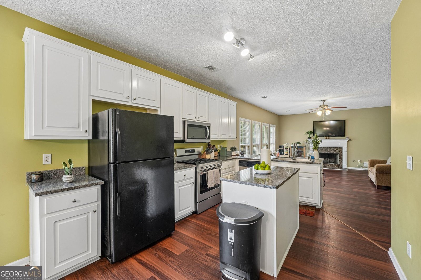 376 The Gables Drive McDonough - Photo 9