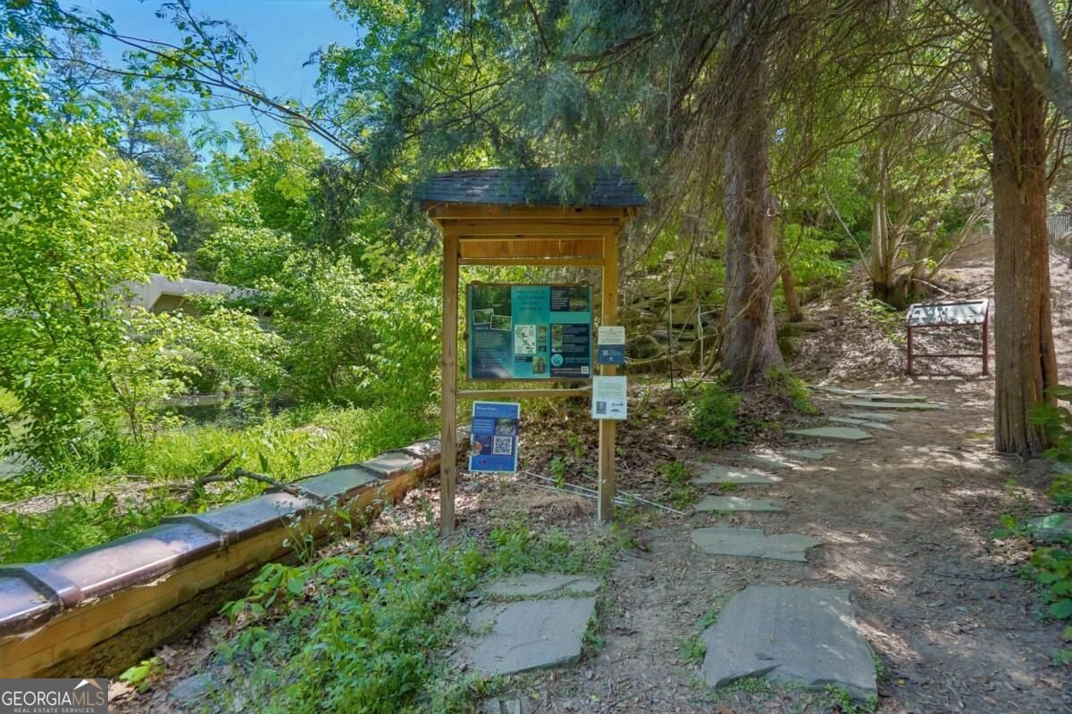 284 Lakemoore Drive Atlanta - Photo 18