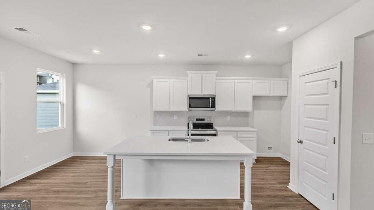 209 Villa Drive Athens - Photo 8