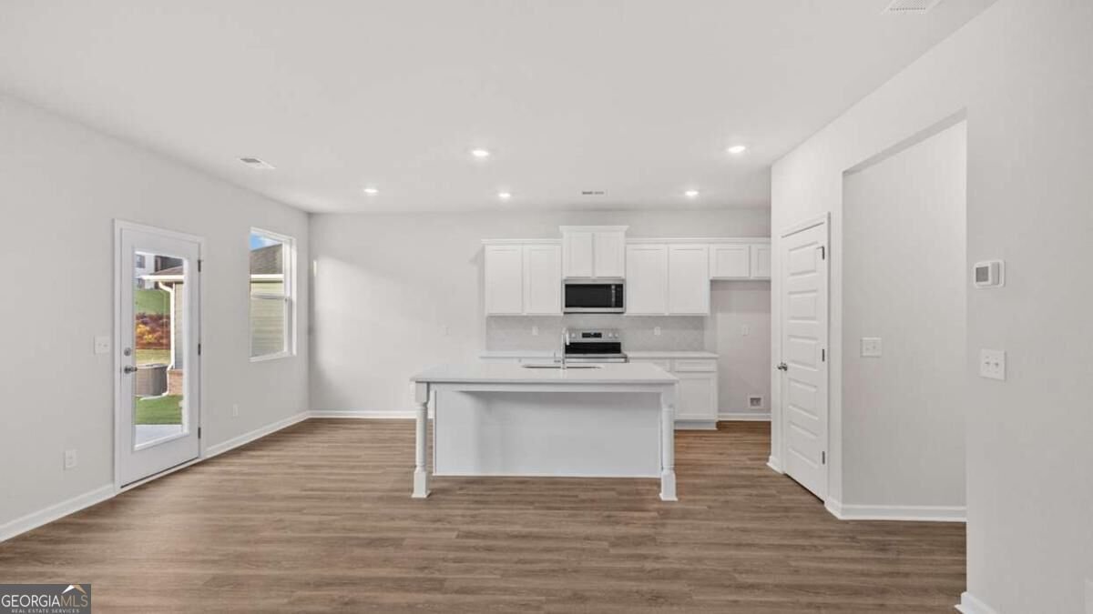 209 Villa Drive Athens - Photo 9