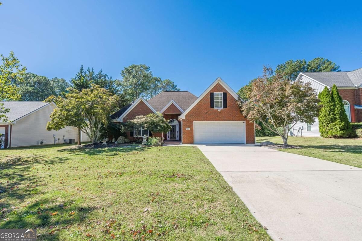 2915 Meadow Gate Way Loganville - main photo