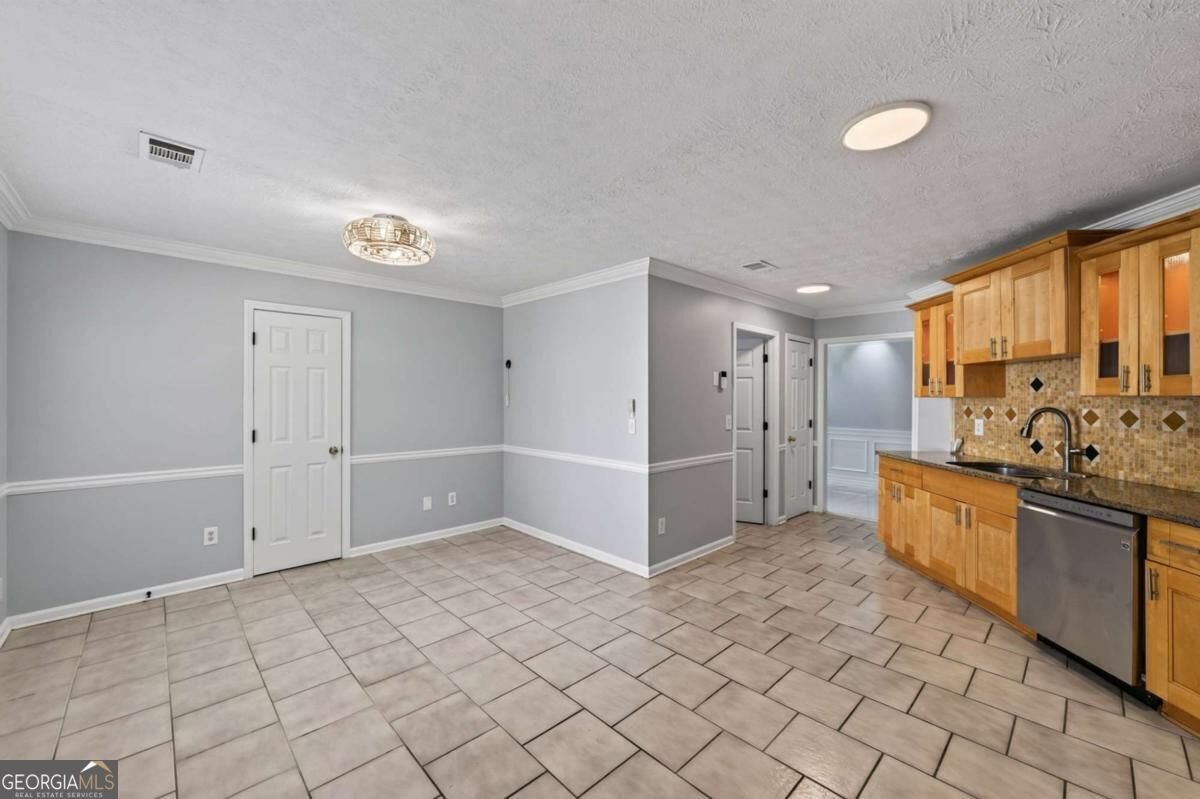 2915 Meadow Gate Way Loganville - Photo 18