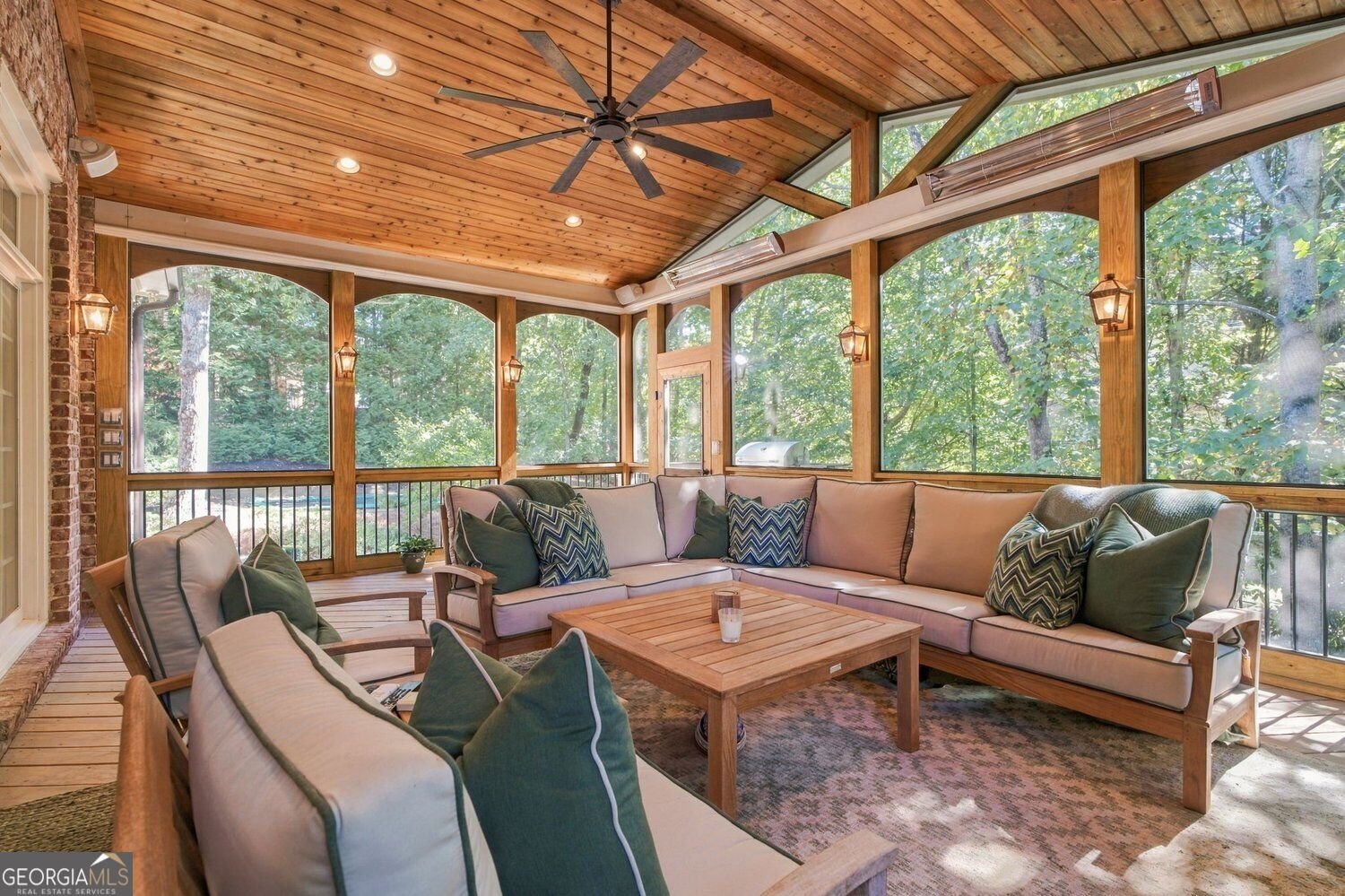 9055 Bedford Way Suwanee - Photo 19