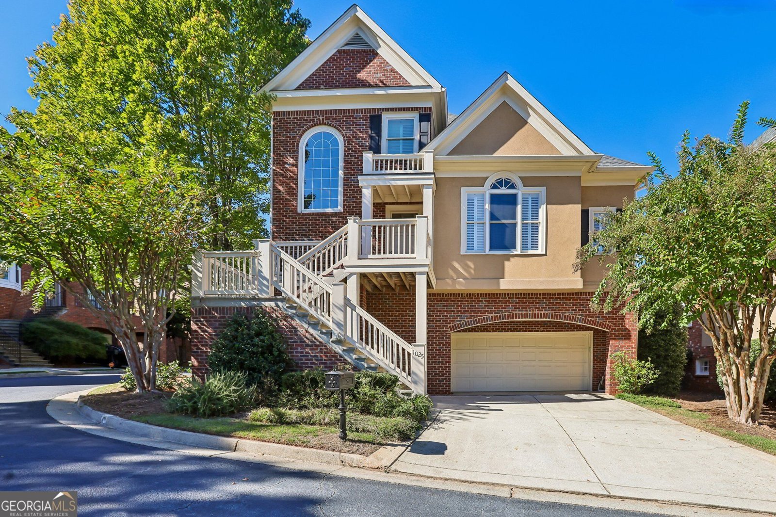 1025 Fairway Estates Atlanta - main photo