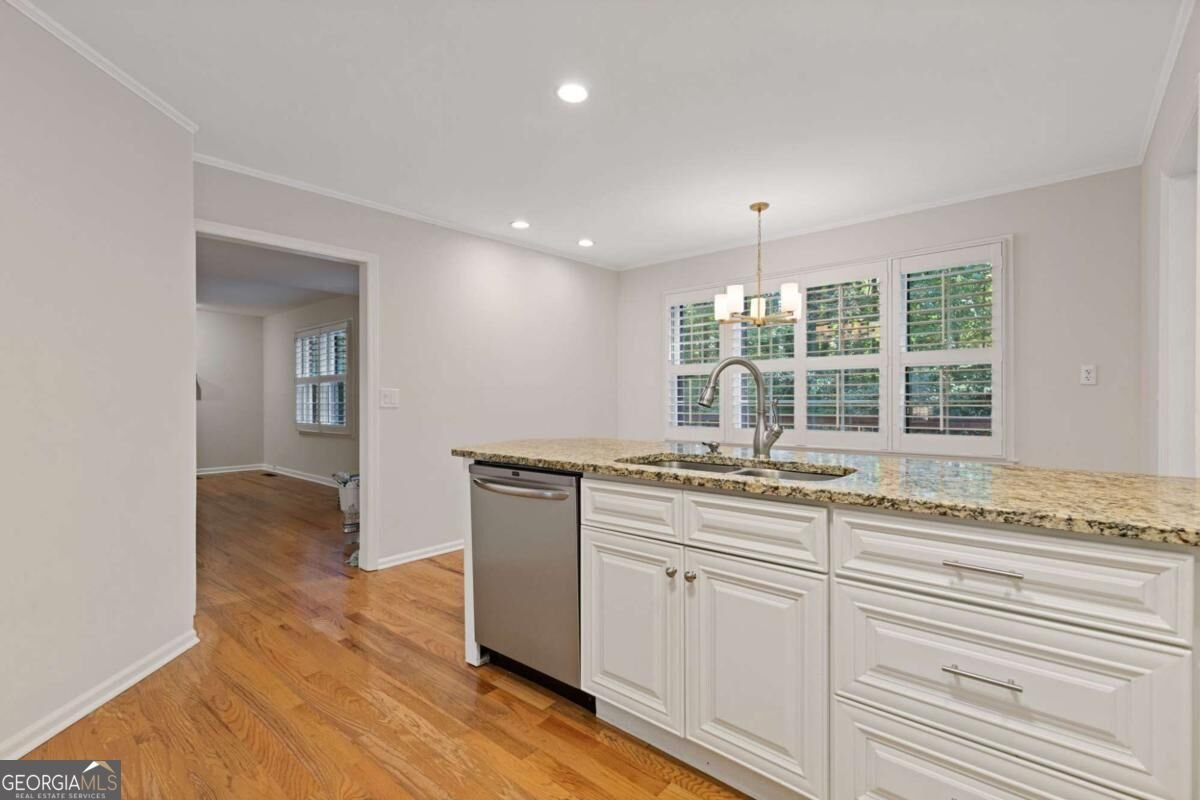 2406 Emory Lane Marietta - Photo 10