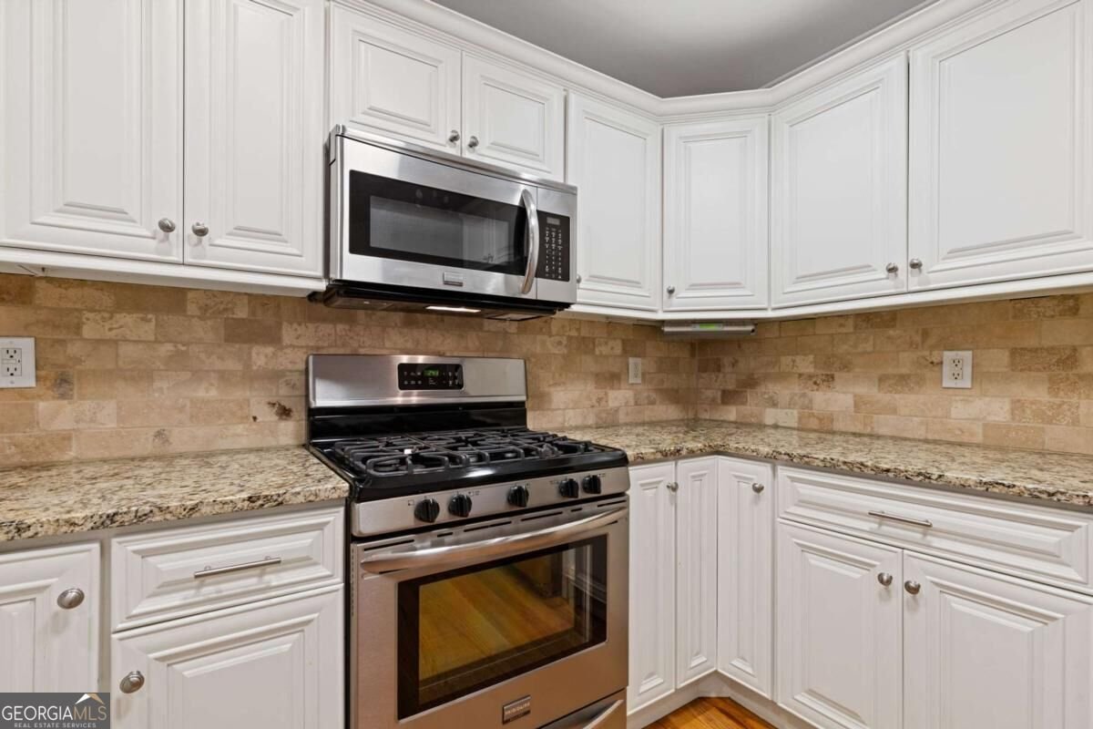 2406 Emory Lane Marietta - Photo 11