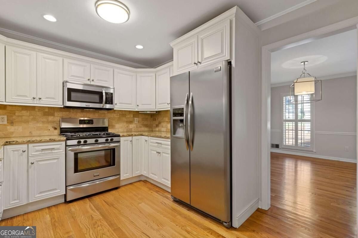 2406 Emory Lane Marietta - Photo 8