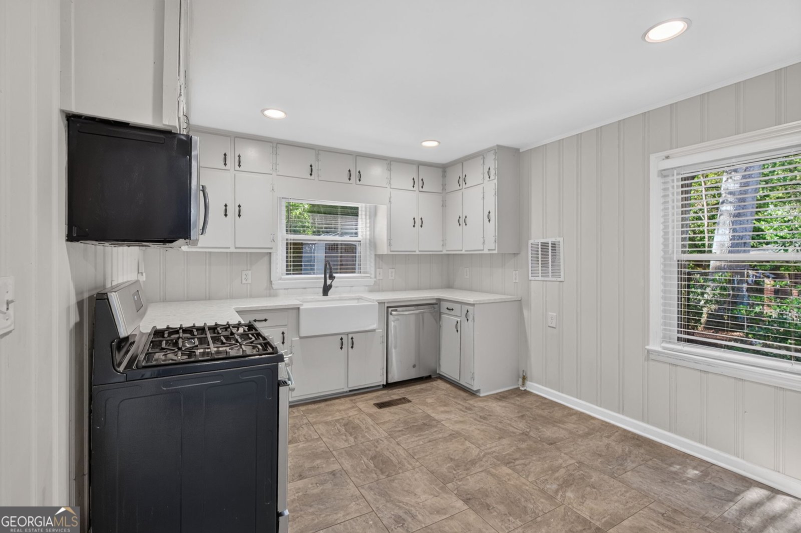 139 Atwood Drive Marietta - Photo 13