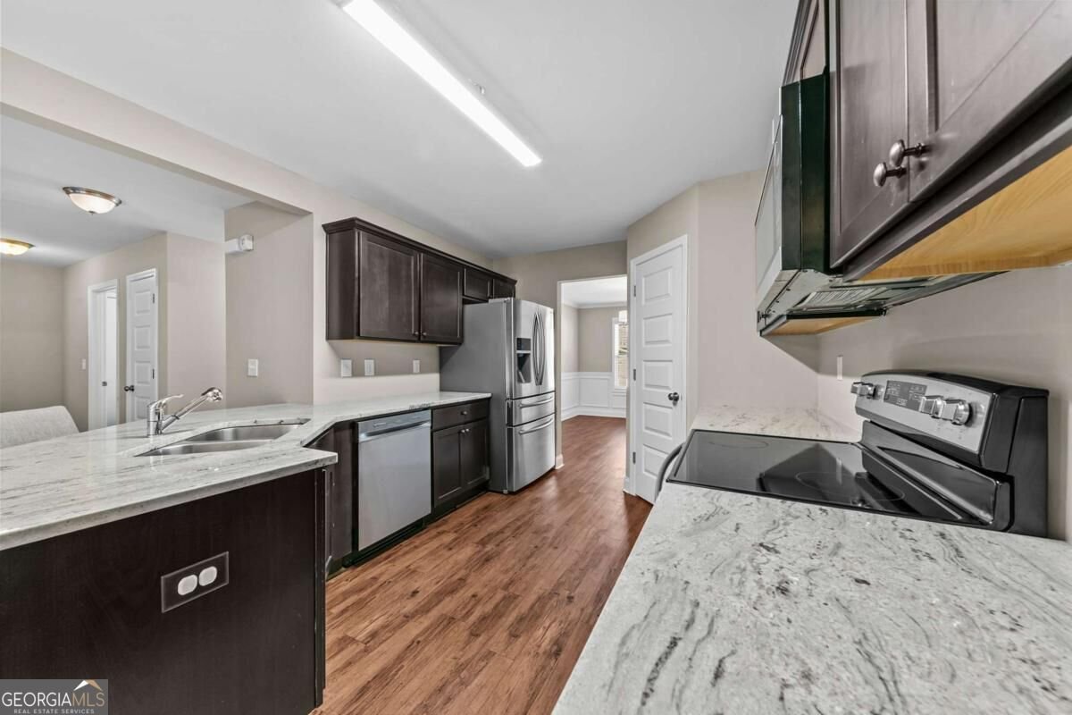 1249 Oak Springs Way Statham - Photo 12