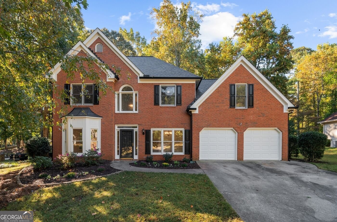 2060 Davis Drive Cumming - main photo