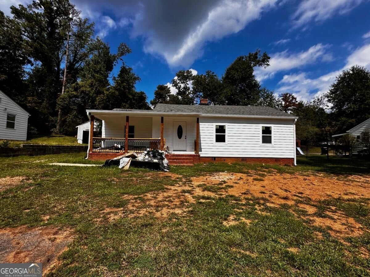 11 Meridian Drive Newnan - main photo