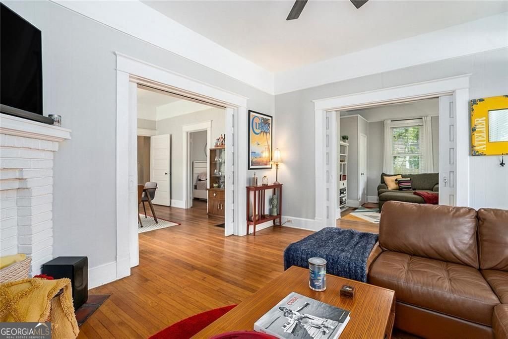 1750 Thompson Avenue East Point - Photo 6