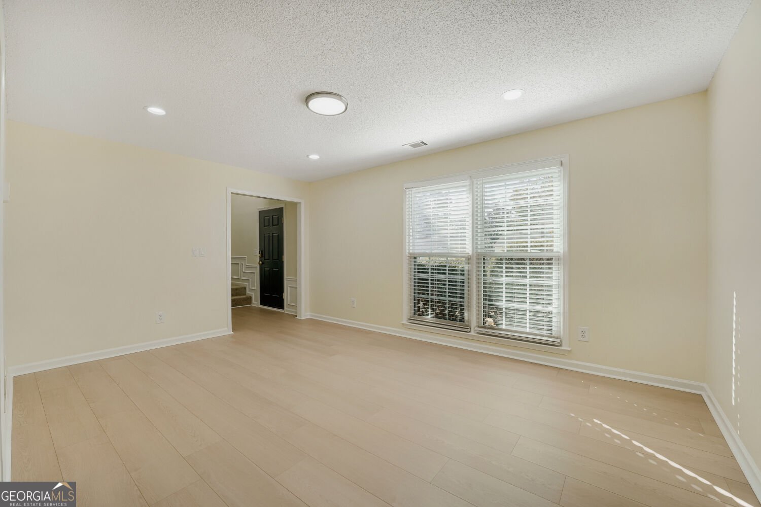 155 Thatching Lane Johns Creek - Photo 7