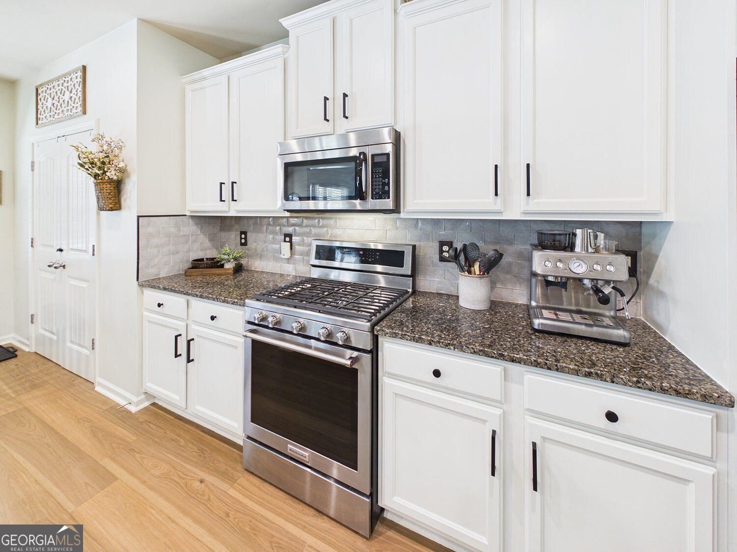 609 Darnell Road Canton - Photo 18