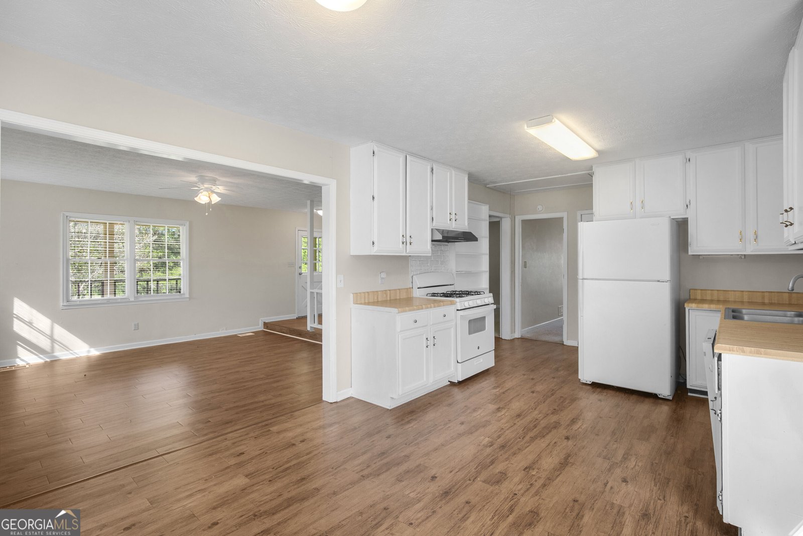 184 Mud Bridge Road Fayetteville - Photo 6