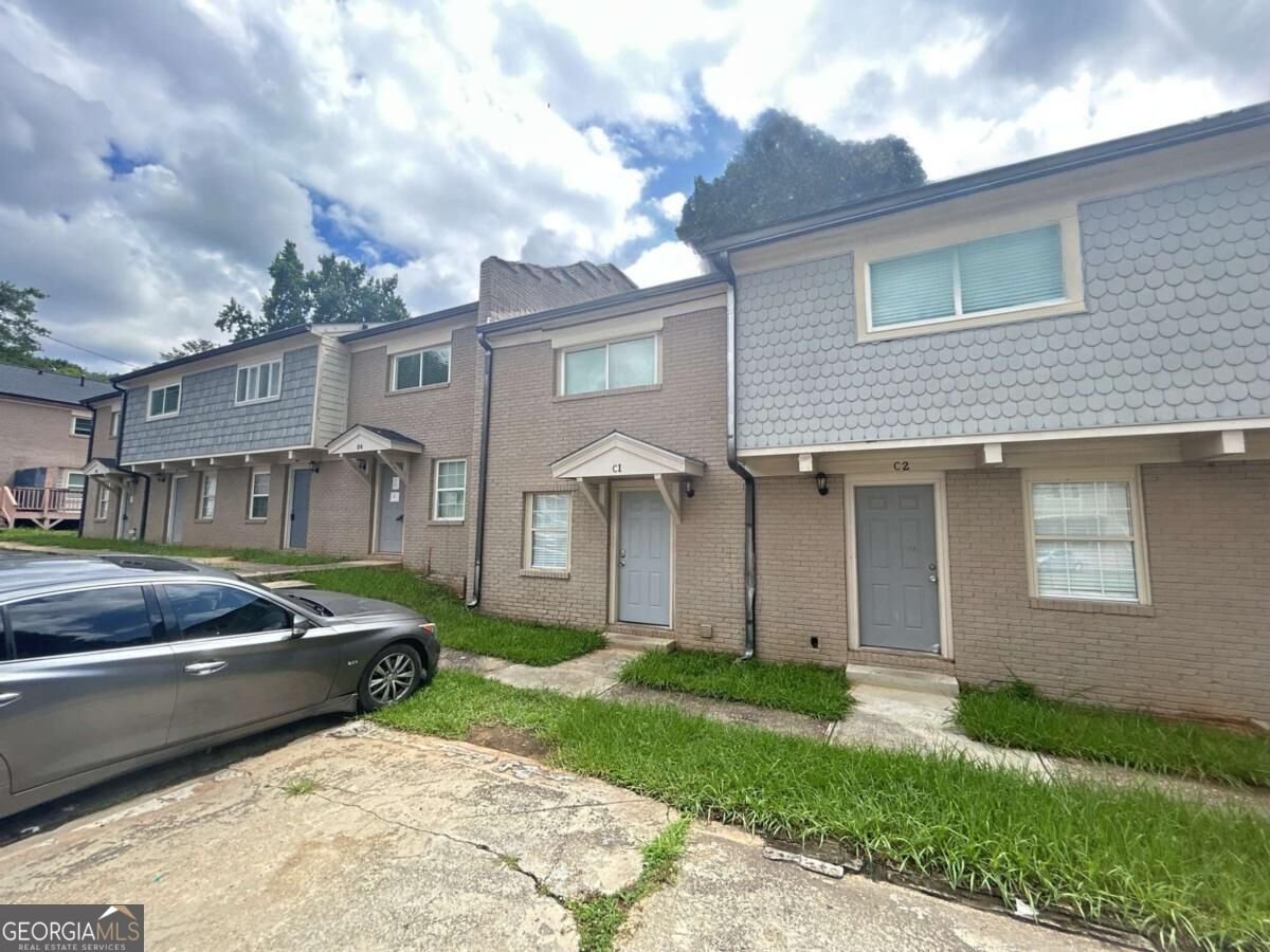 2604 Campbellton Road Atlanta - main photo