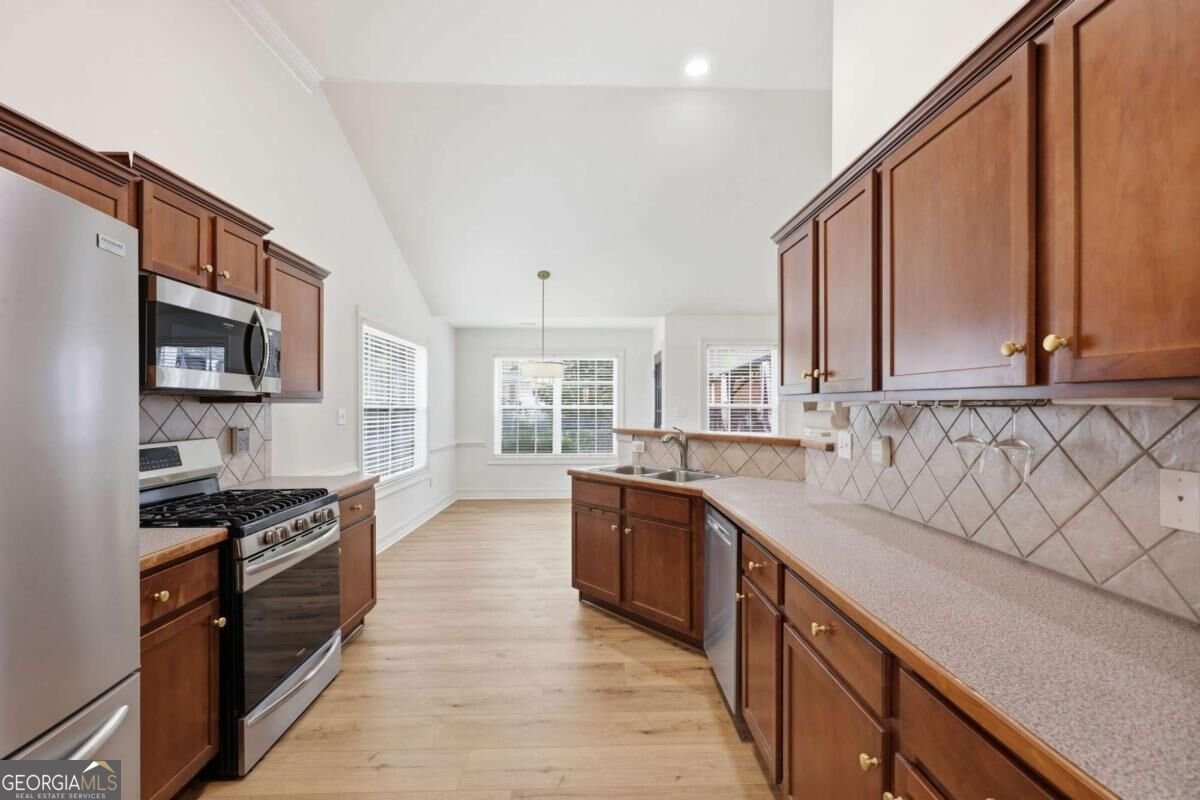 302 Hampton Park Drive Athens - Photo 18
