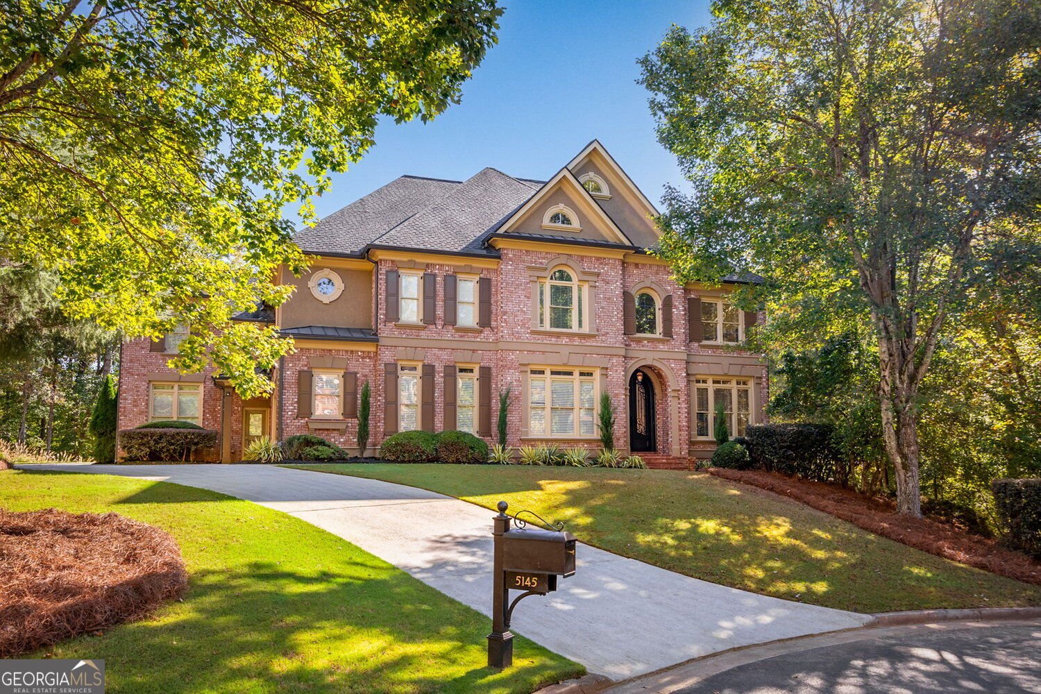 5145 Aldeburgh Court Suwanee - main photo