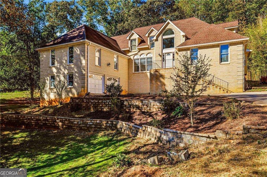 609 Apache Trail Woodstock - main photo