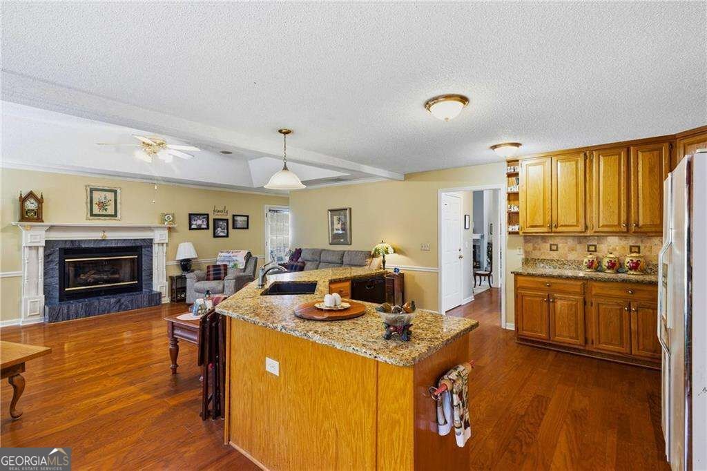 609 Apache Trail Woodstock - Photo 12