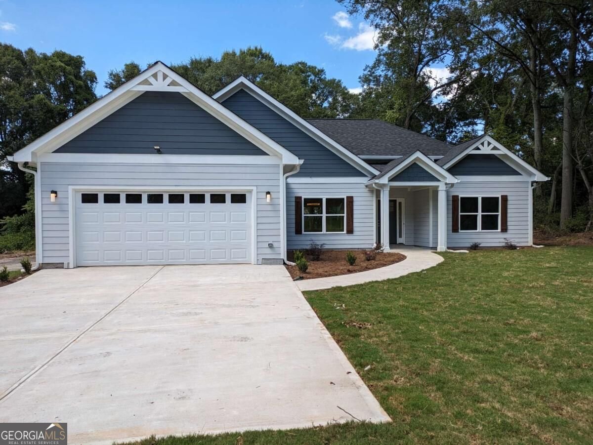 915 Poplar Street Griffin - main photo