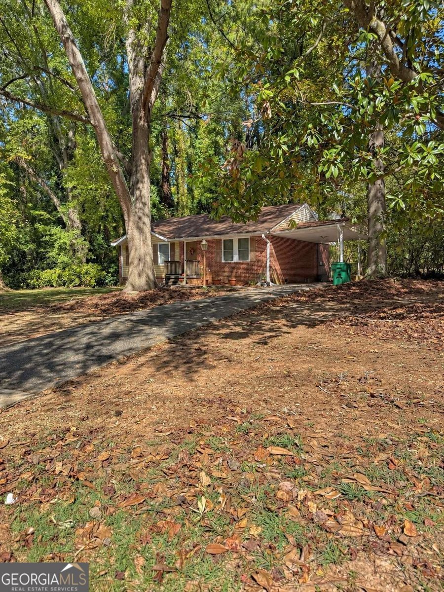 2454 Shiloh Drive Decatur - main photo