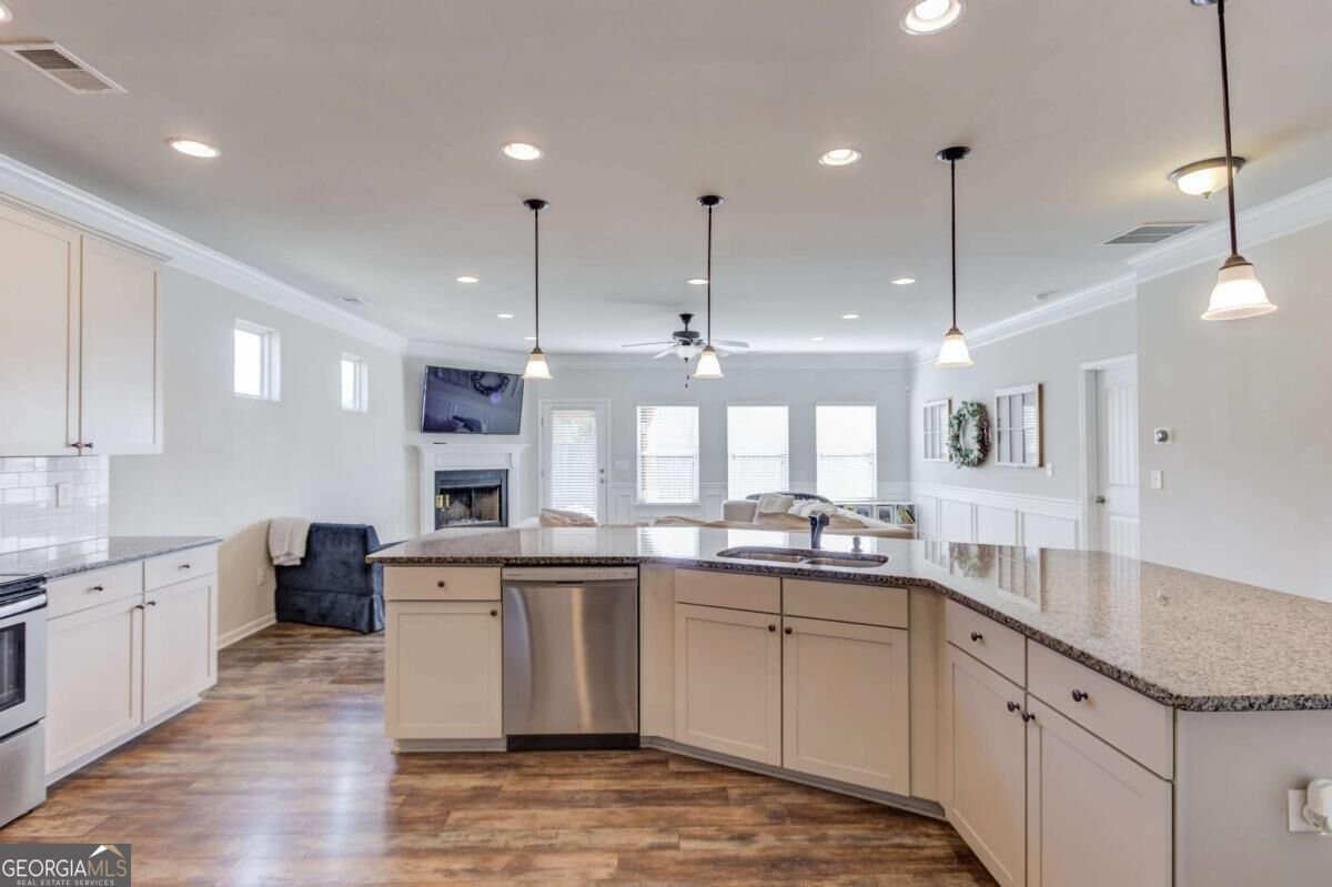 918 Blind Brook Circle Hoschton - Photo 11