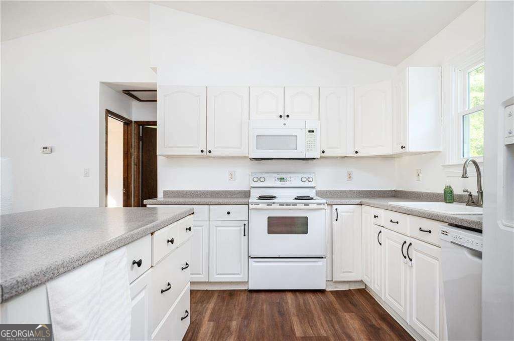 228 Linda Lane Powder Springs - Photo 10