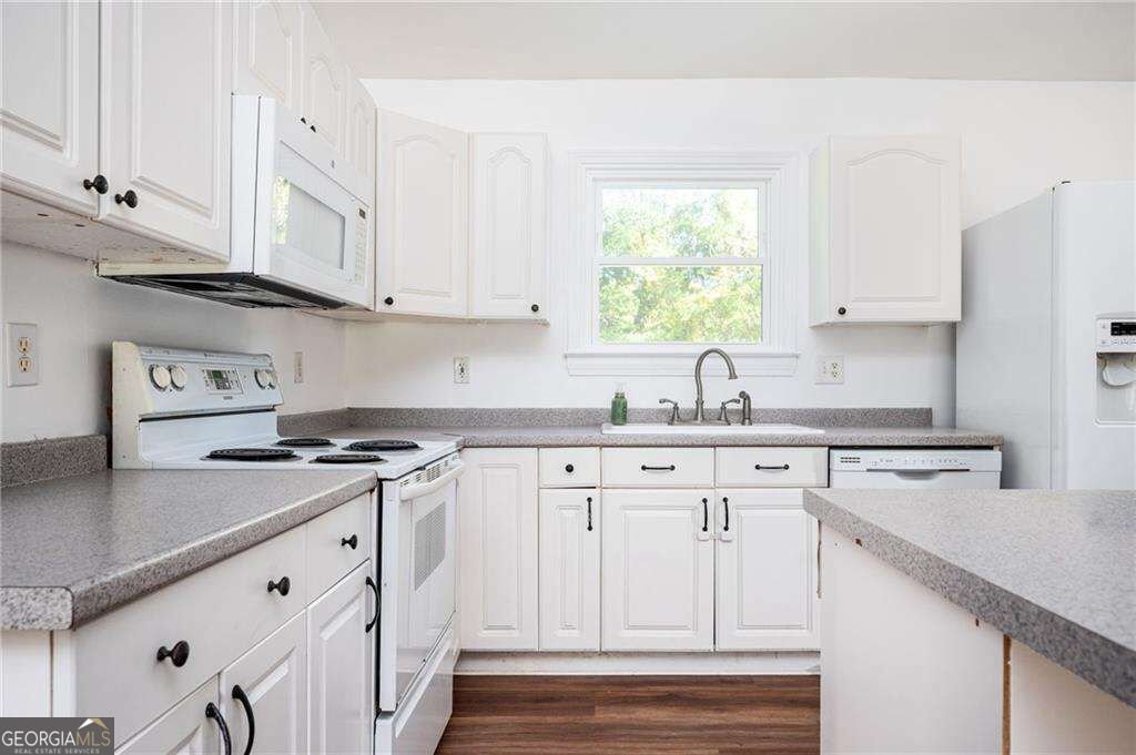 228 Linda Lane Powder Springs - Photo 9
