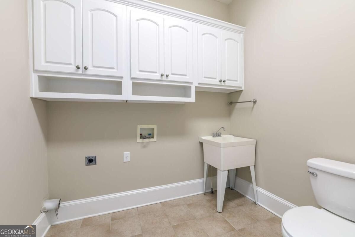 710 Henley Fields Circle Johns Creek - Photo 40