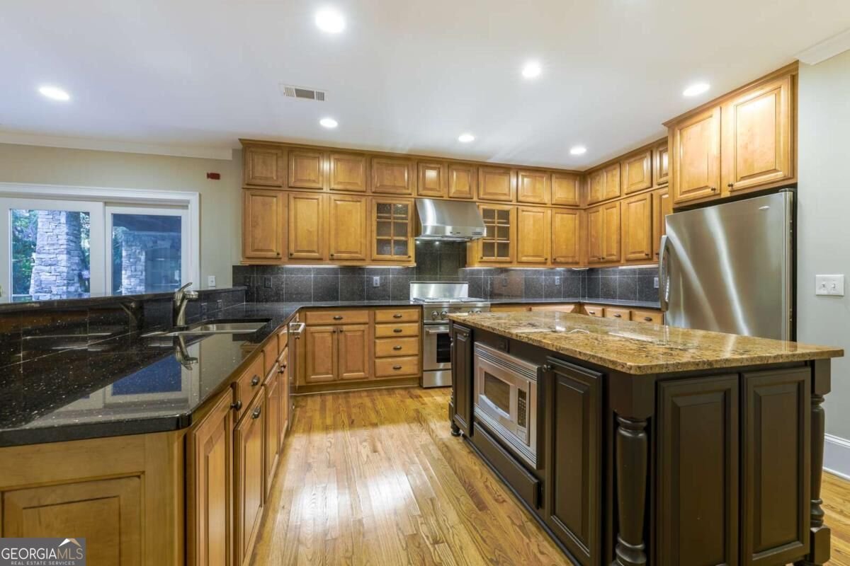 710 Henley Fields Circle Johns Creek - Photo 58
