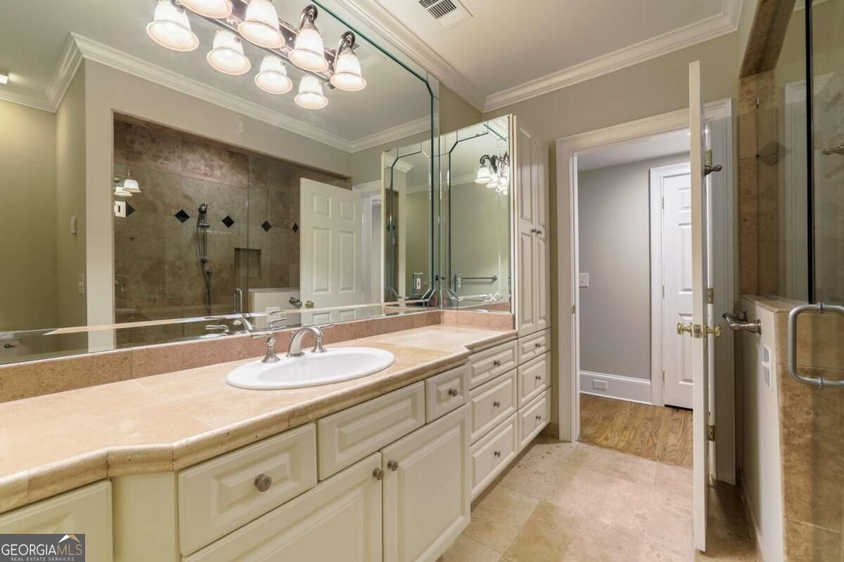710 Henley Fields Circle Johns Creek - Photo 64