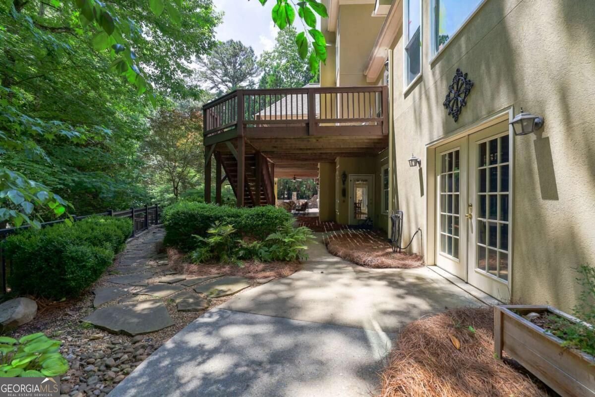 710 Henley Fields Circle Johns Creek - Photo 67