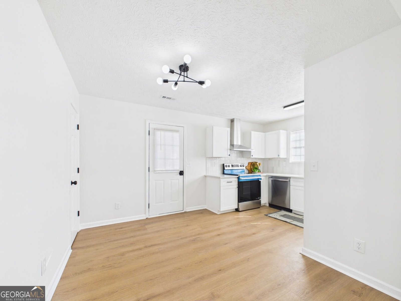 642 Morrow Road Forest Park - Photo 15