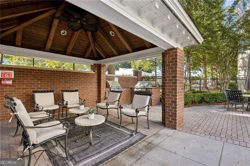 11 Perimeter Center Atlanta - Photo 36