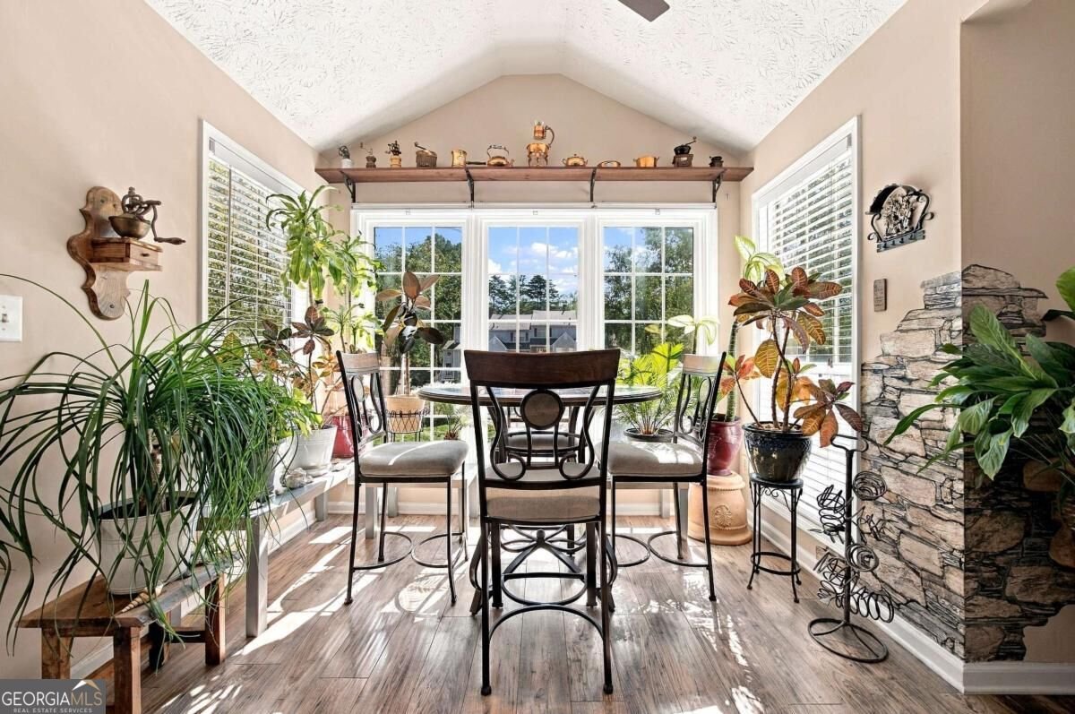 1208 Glenleaf Drive Peachtree Corners - Photo 16