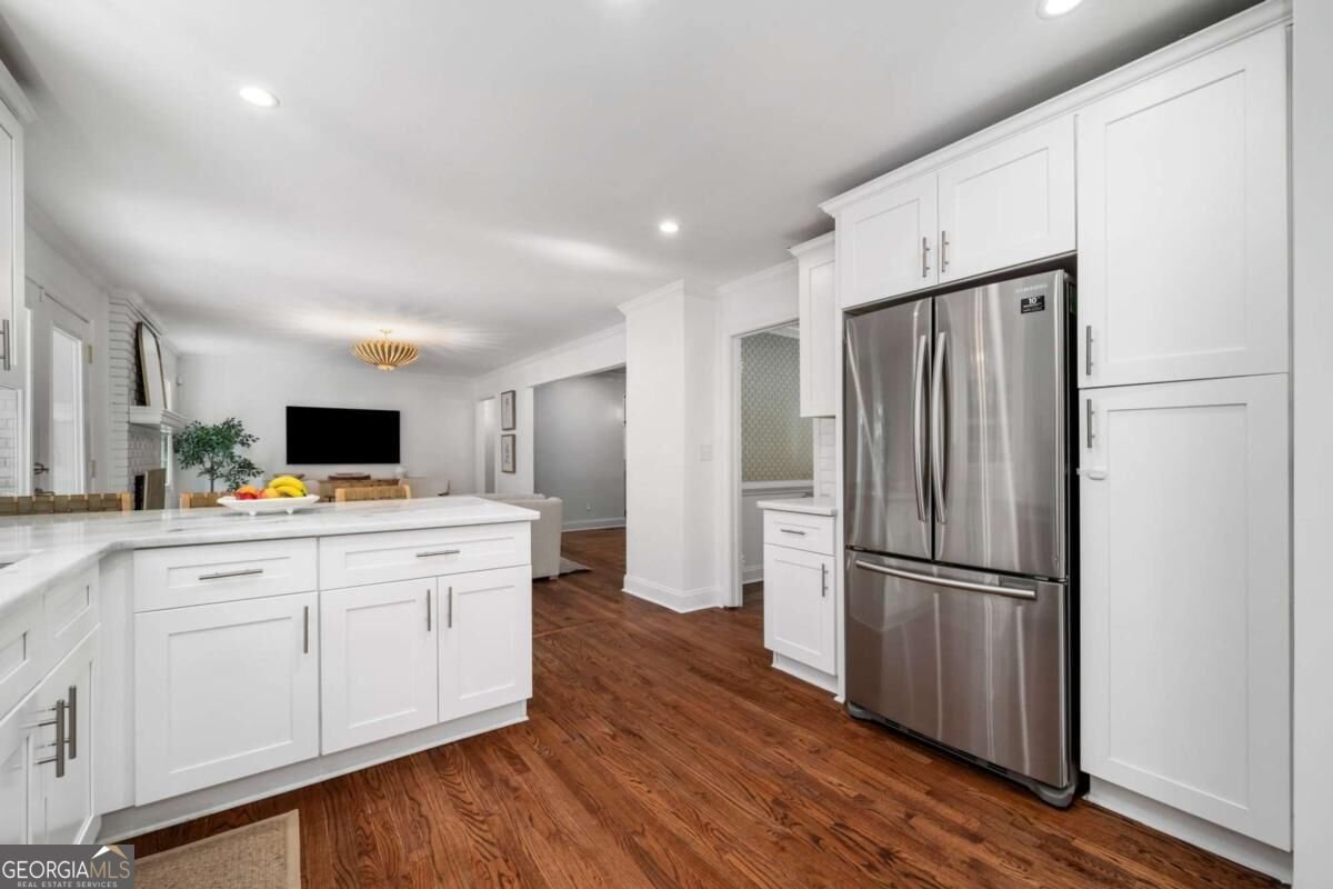 795 Spalding Drive Sandy Springs - Photo 14