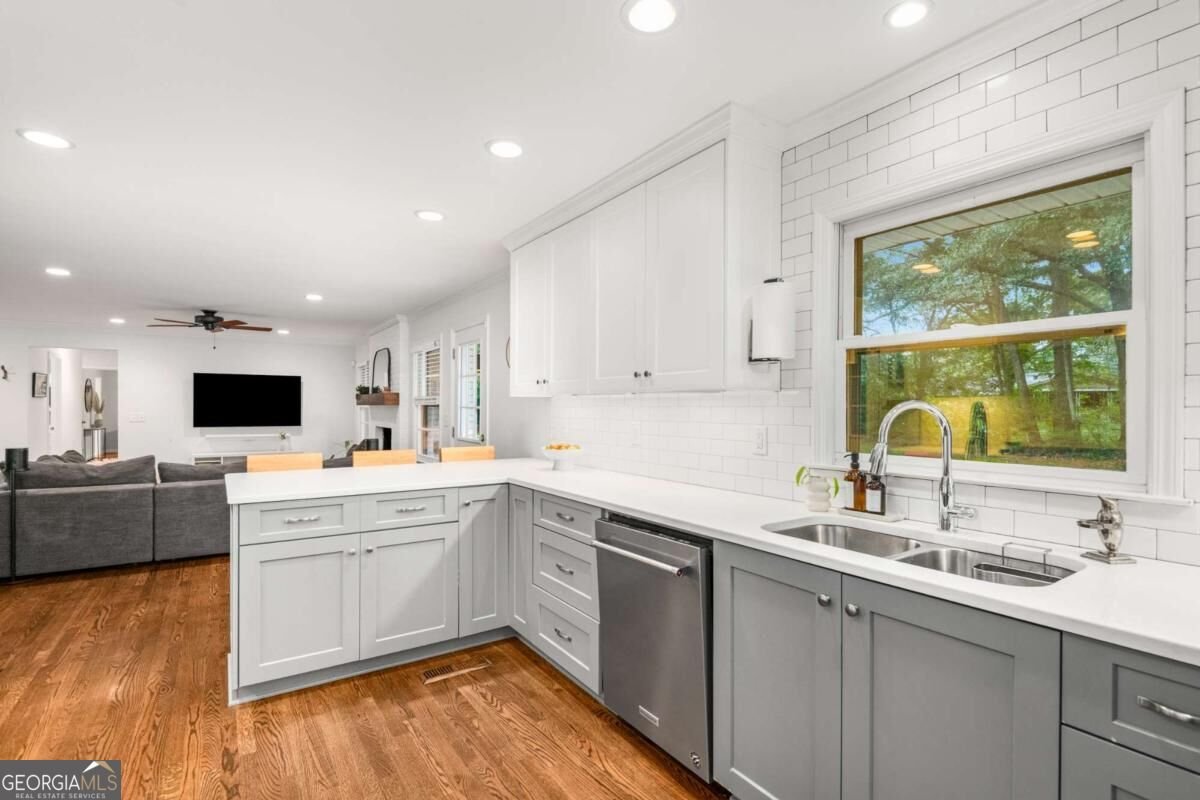 3953 Franks Court Tucker - Photo 10
