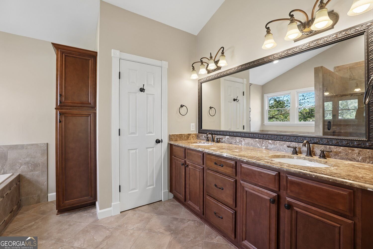 3325 Evonvale Glen Cumming - Photo 19