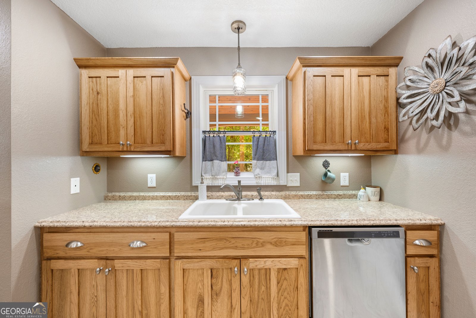 752 Spring Creek Drive Bowersville - Photo 19