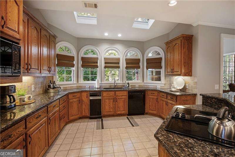 1021 Palmetto Dunes Drive Johns Creek - Photo 12