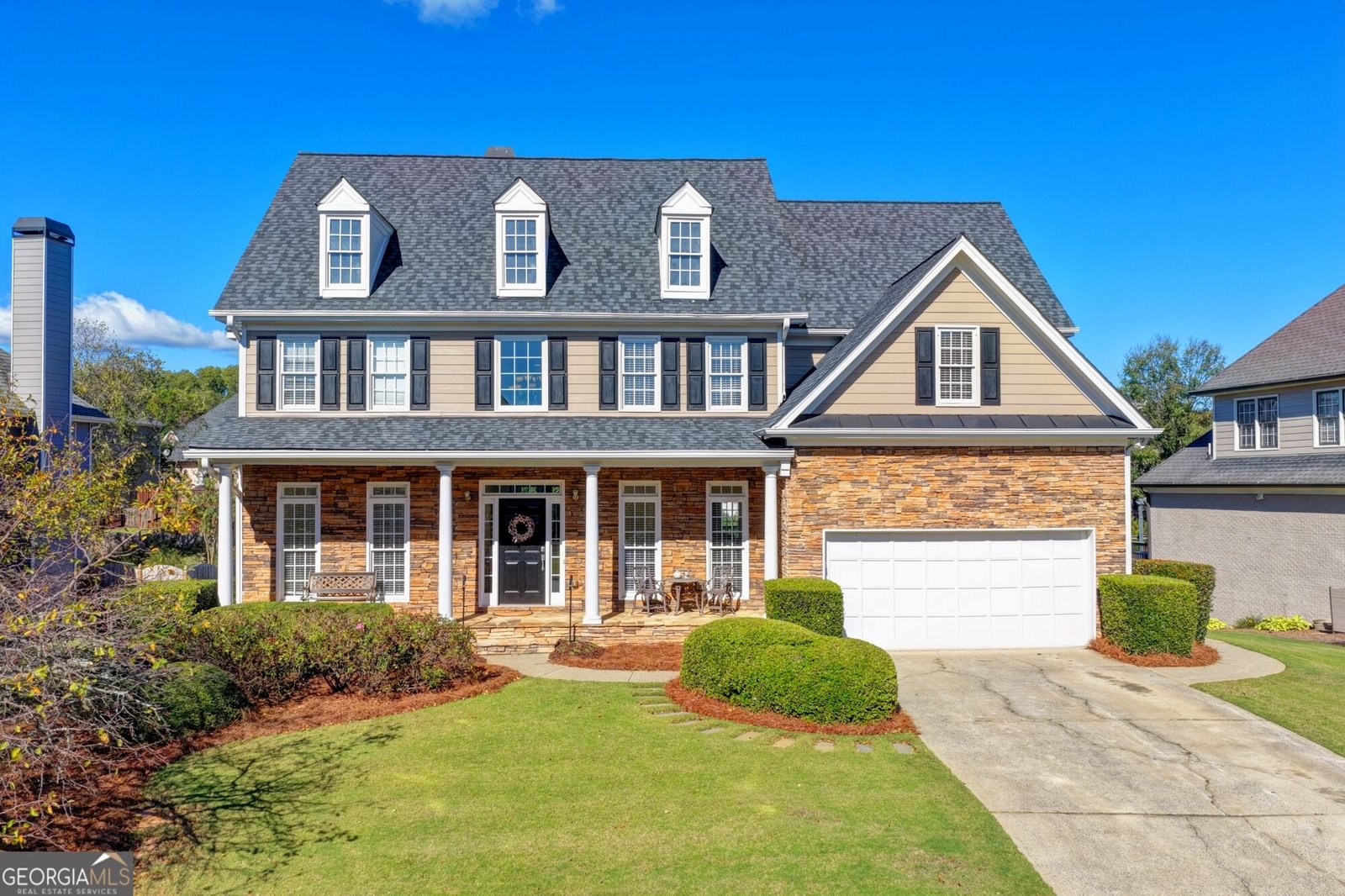6895 Buckingham Circle Cumming - main photo