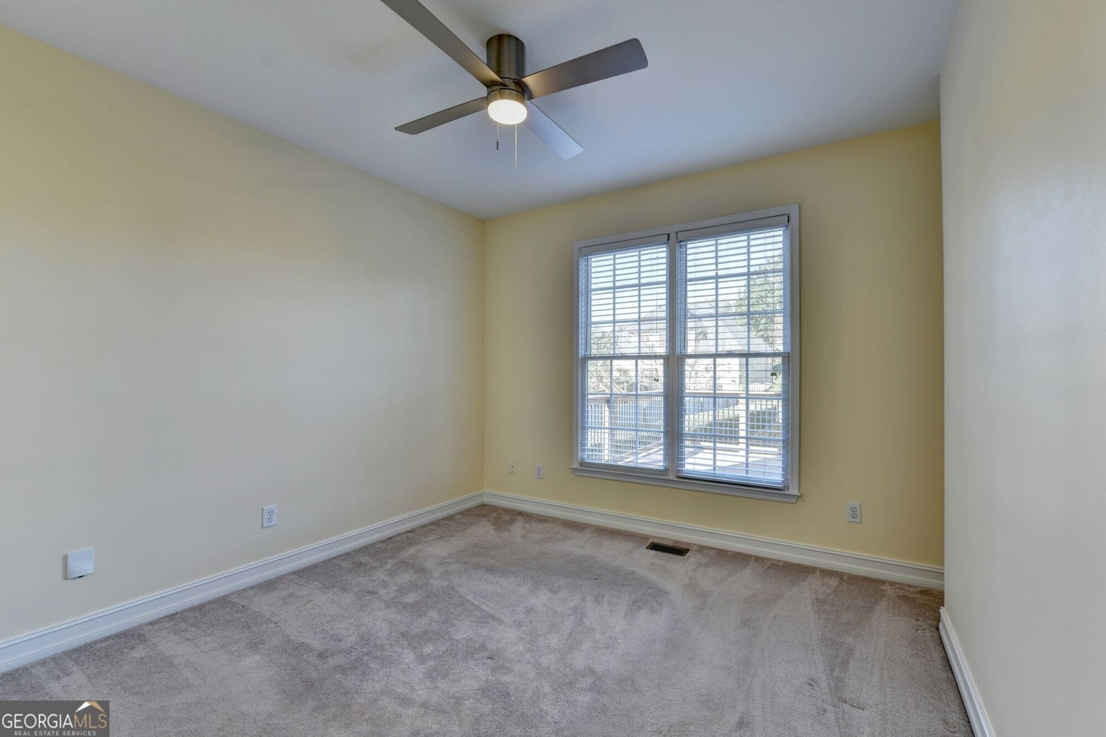 6895 Buckingham Circle Cumming - Photo 13