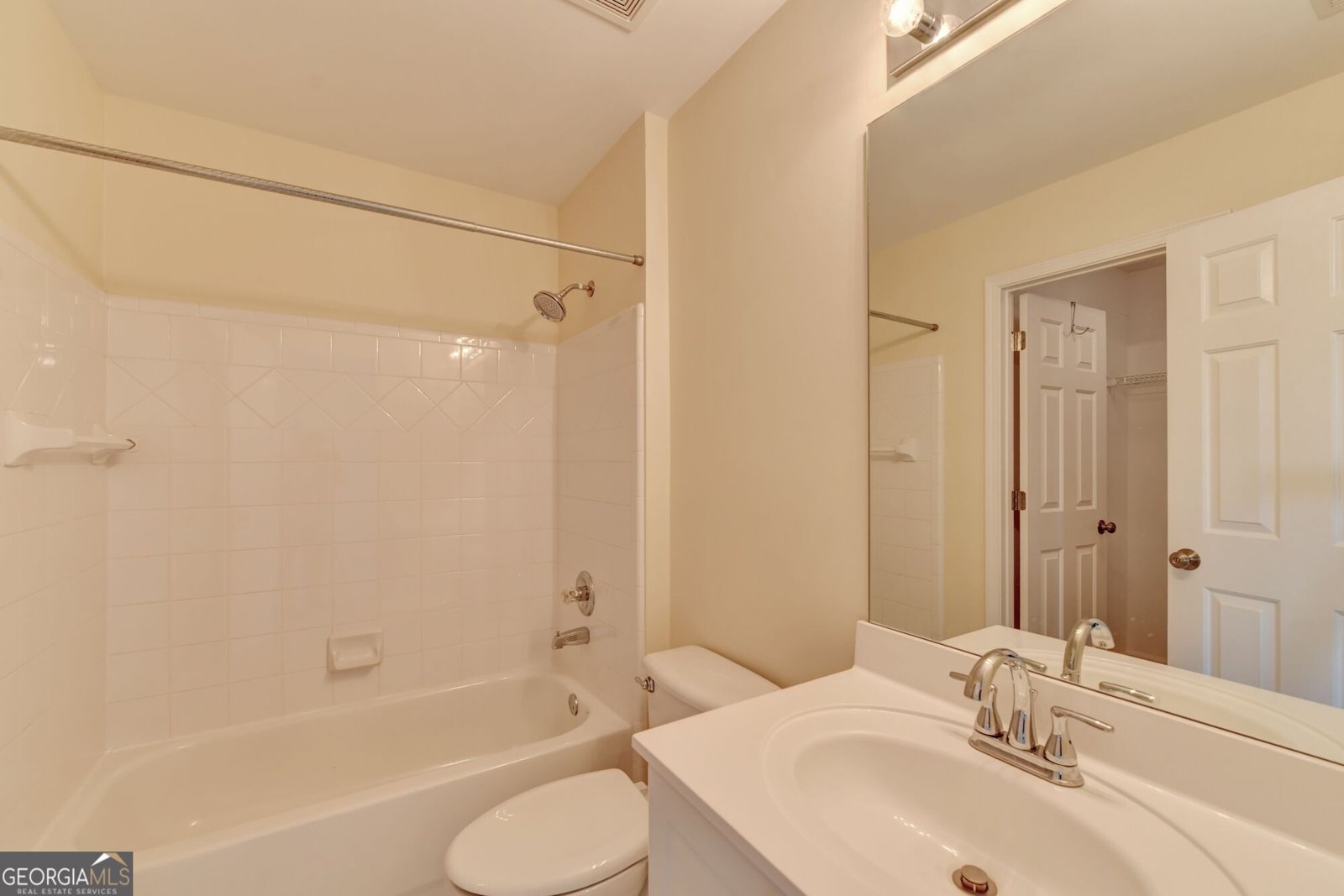 6895 Buckingham Circle Cumming - Photo 19