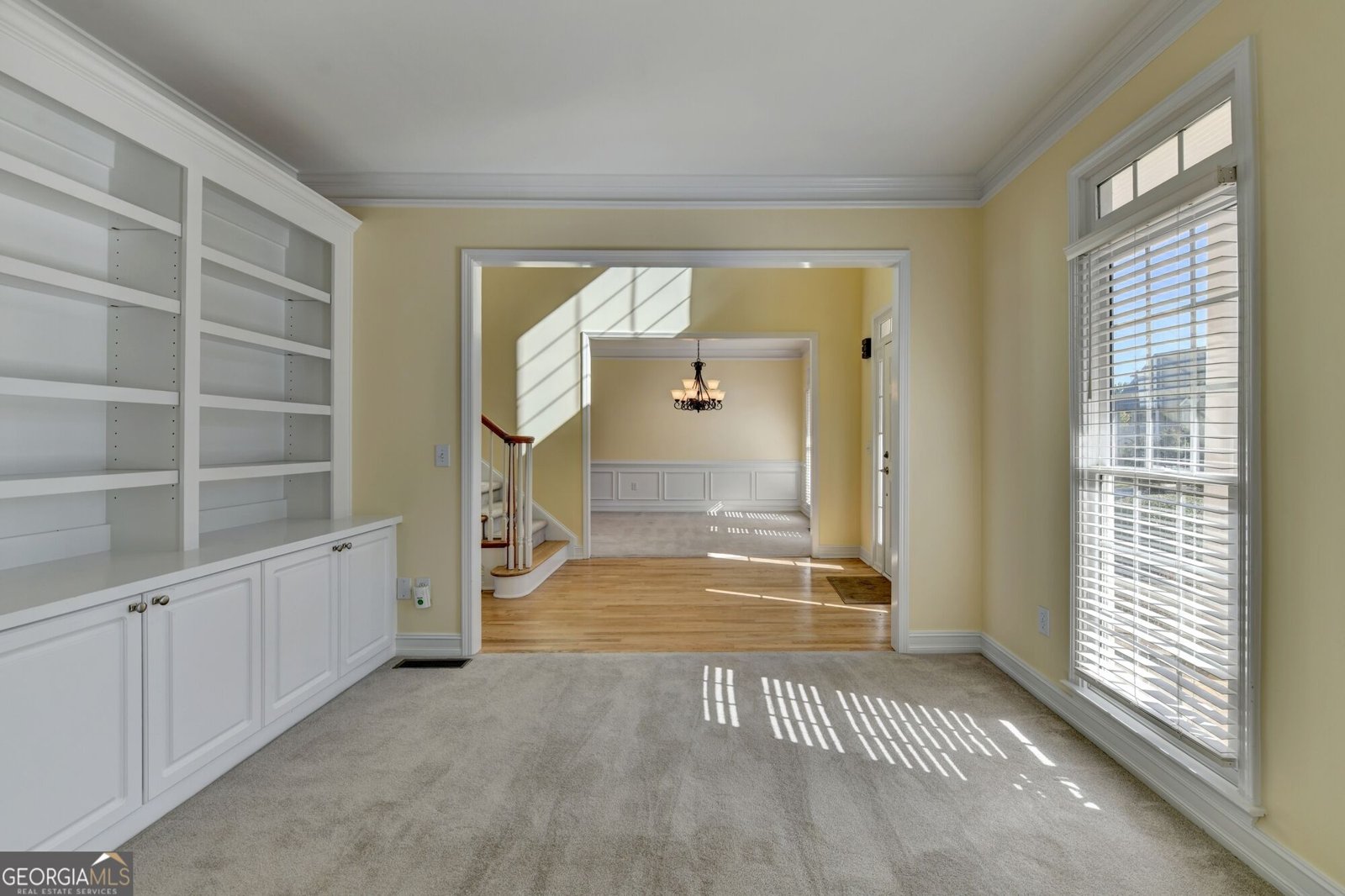 6895 Buckingham Circle Cumming - Photo 7