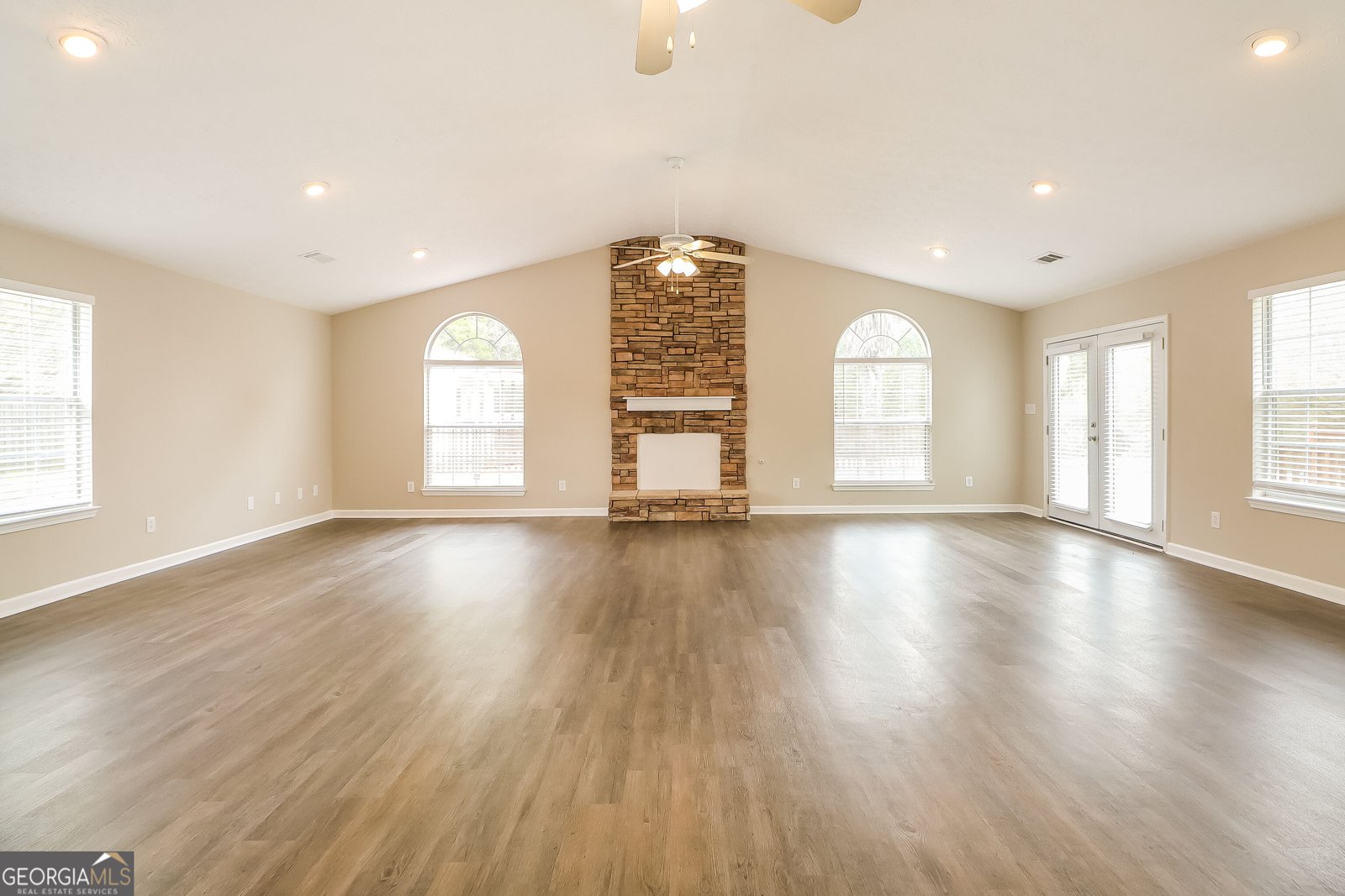 115 Millbrook Way McDonough - Photo 10